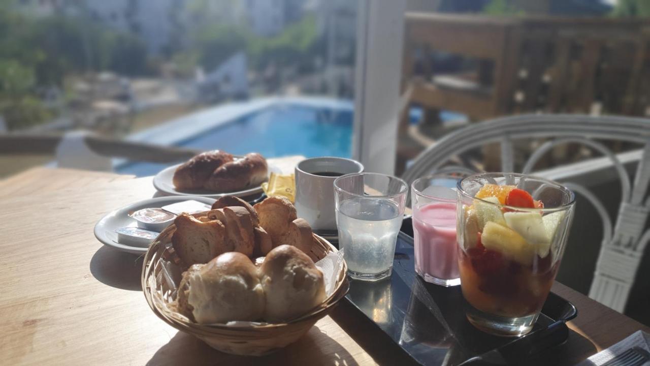 Africa Posada Hotel Пинамар Екстериор снимка